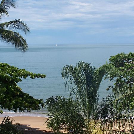Roydon Beachfront Apartments Trinity Beach Luaran gambar