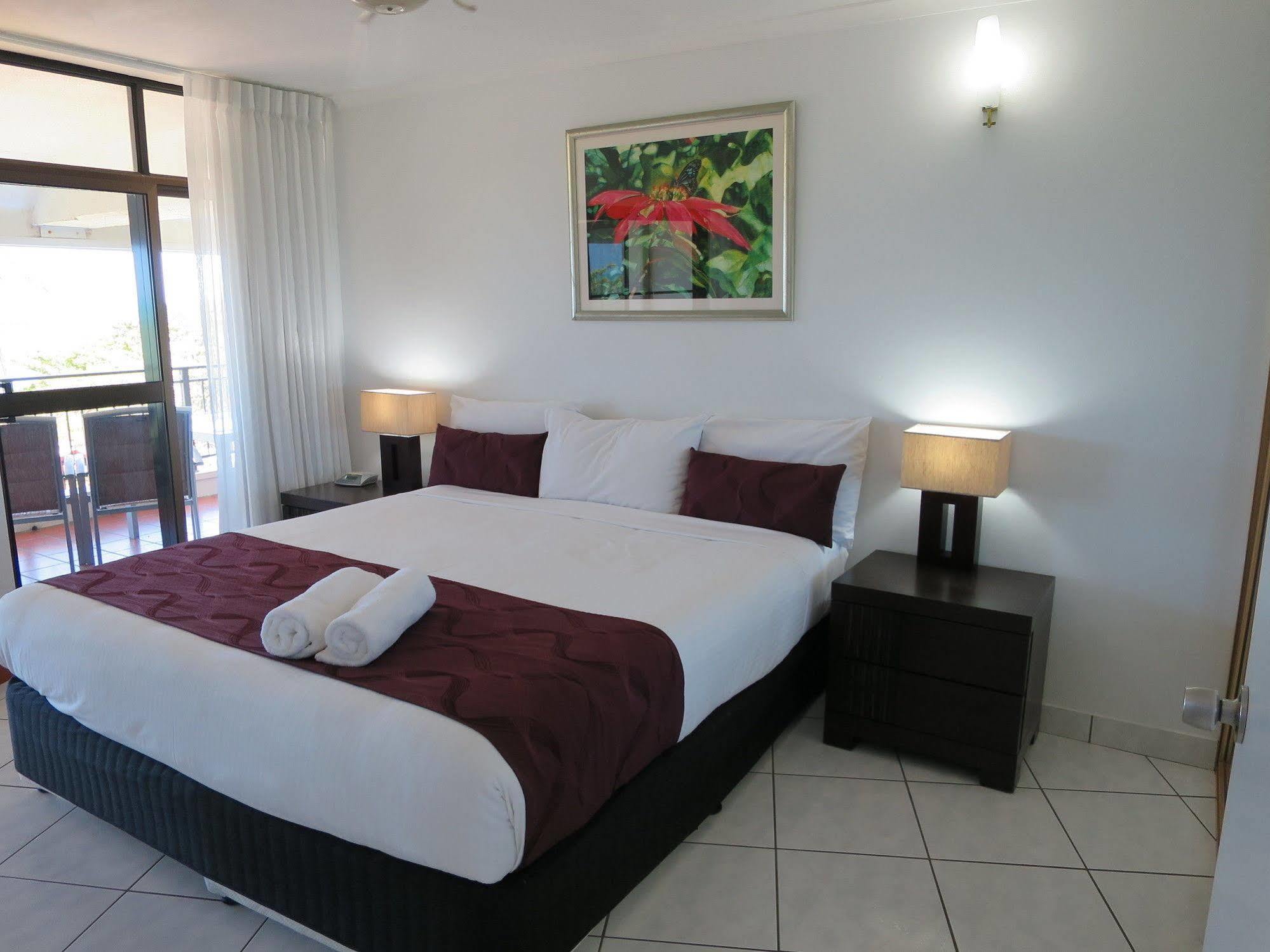 Roydon Beachfront Apartments Trinity Beach Luaran gambar